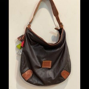 Slouchy Hobo by Gabi Arenas